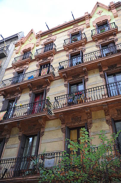 istock SPAIN - FACADES IN BARCELONA 462463227