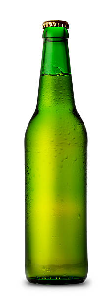 istock Green bottle of beer and drops 462485855