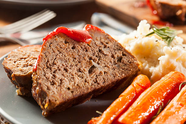 istock Homemade Ground Beef Meatloaf 462490567