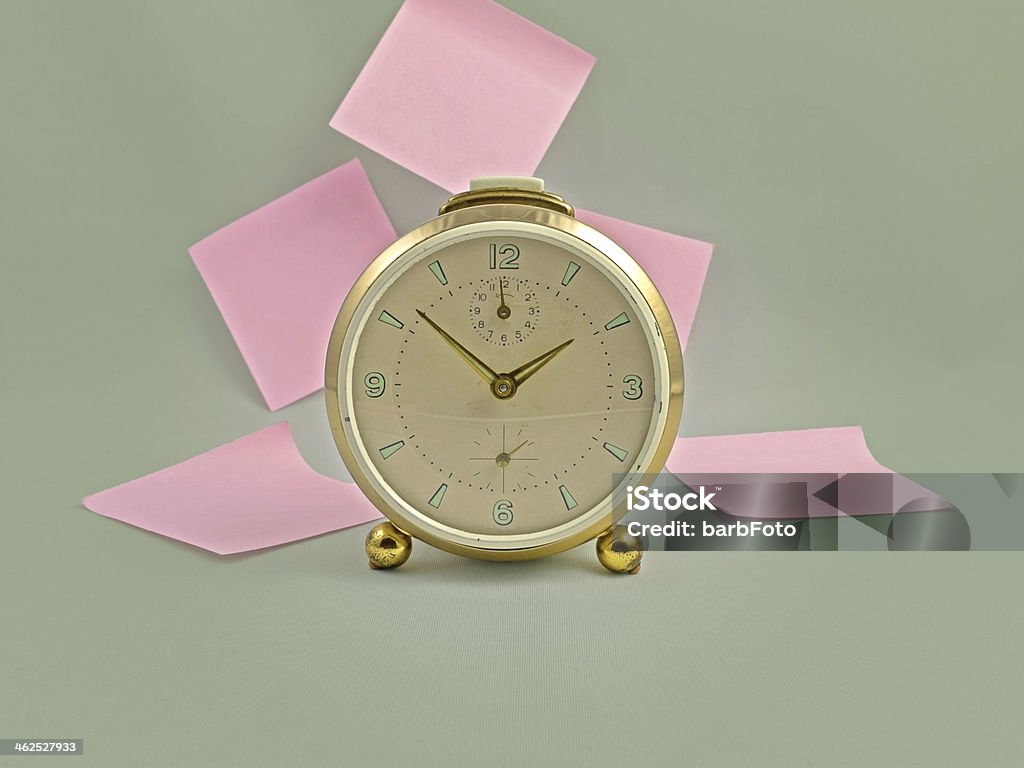 Post It Note Clock Clock And Postits Stock Photo - Download Image Now - Adhesive Note ...