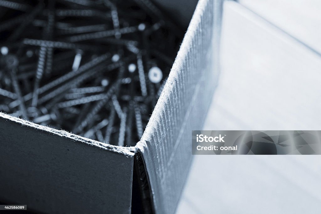 Винт box - Стоковые фото Блестящий роялти-фри