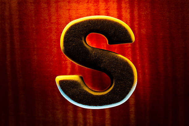 istock Wooden letter S 462594773