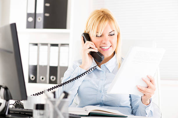 istock Businesswoman telephoning 462595411
