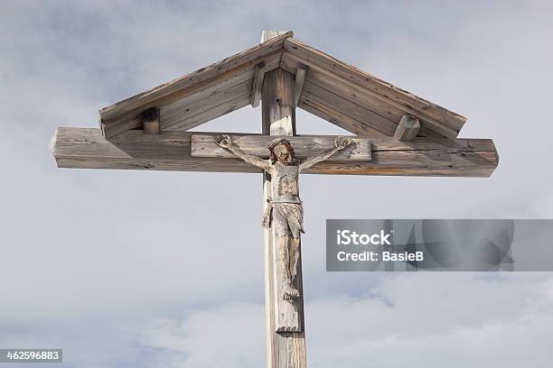 Jesus Am Kreuz Stockfoto und mehr Bilder von Christentum - Christentum, Dornenkrone, Fotografie