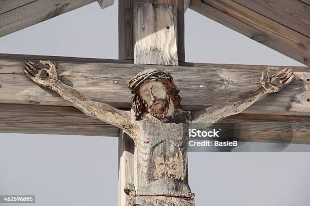 Jesus Am Kreuz Stockfoto und mehr Bilder von Jesus Christus - Jesus Christus, Menschliches Gesicht, Auferstehung - Religion