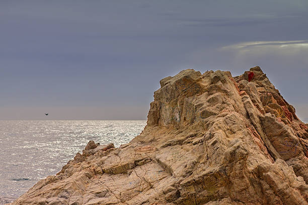 istock Rocks in the sea 462611519