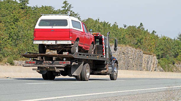 istock Towing A Pickup Truck 462671451