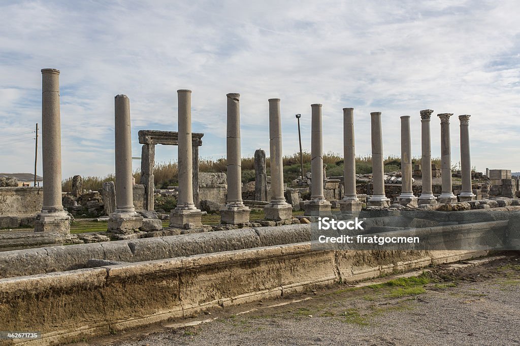 perge e Templo - Foto de stock de Anatólia royalty-free