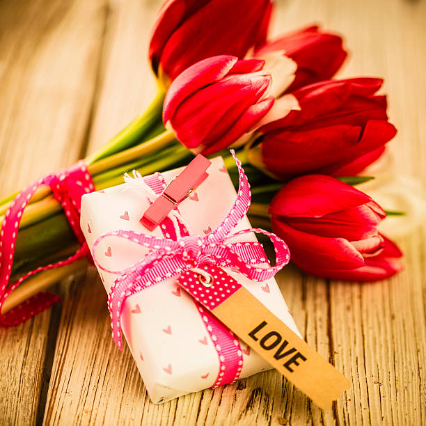istock Valentine's Day Gifts and Flowers 462671929