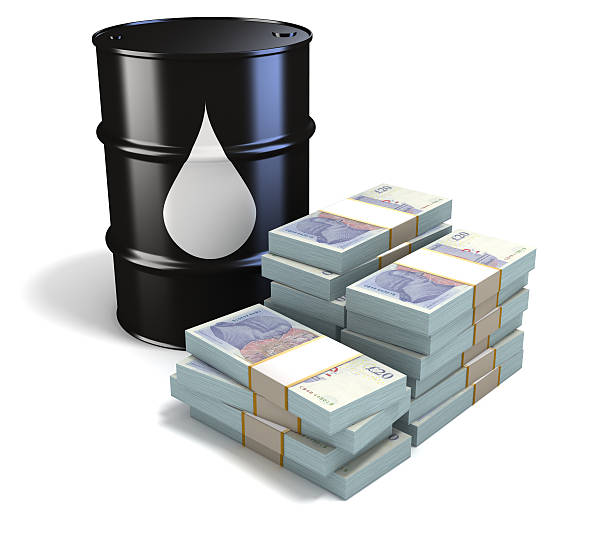 istock Oil prices and British Pounds 462720273