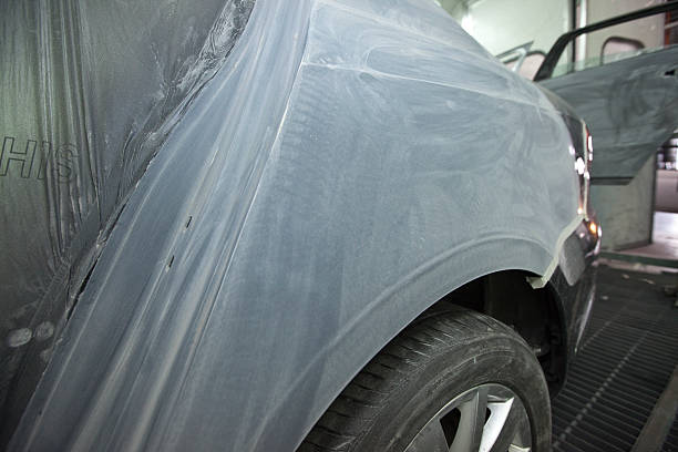 istock Auto Body Repair Shop 462755173