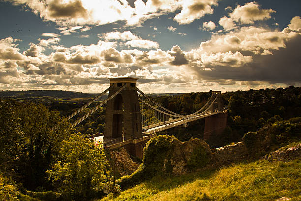 clifton suspension bridge - bristol england bridge clifton suspension bridge suspension bridge zdjęcia i obrazy z banku zdjęć