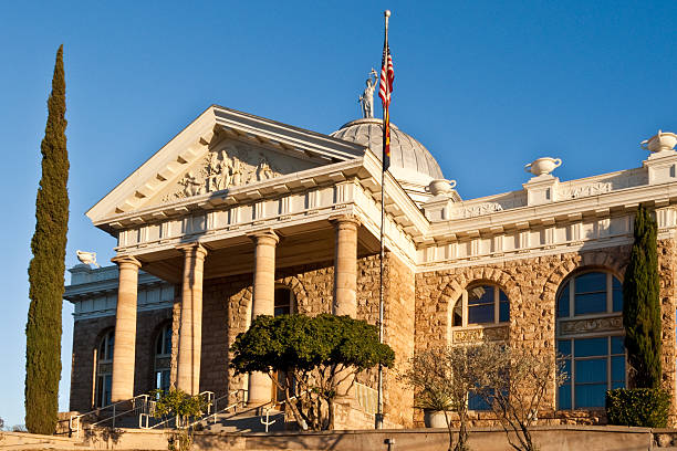 istock Santa Cruz County Courthouse 462769273