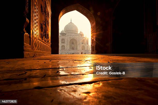 Foto de Taj Mahal e mais fotos de stock de Taj Mahal - Taj Mahal, Islã, Índia