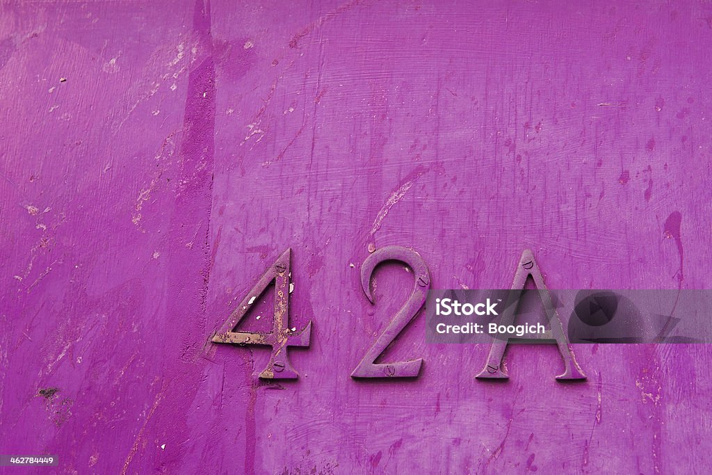 42 letra Um número na textura de cor-de-rosa - Foto de stock de Antigo royalty-free