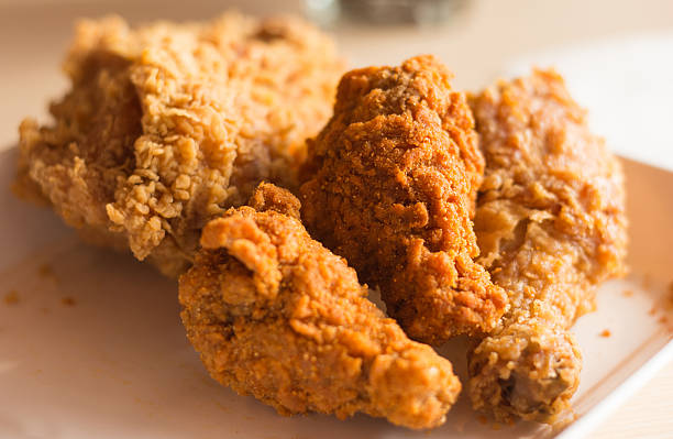Fried chicken Fried chicken crunchy photos stock pictures, royalty-free photos & images