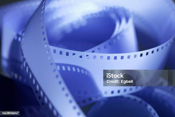 Motion Picture Пленка 35 Мм — стоковые фотографии и другие картинки Без людей - Без людей, Горизонтальный, Иллюстрация