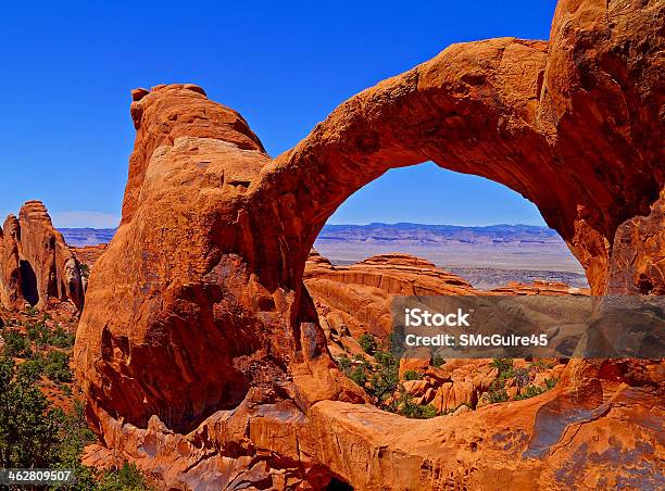 Double O Arch Arches National Park Stock Photo - Download Image Now - Arches National Park, Blue, Devil's Garden - Arches National Park