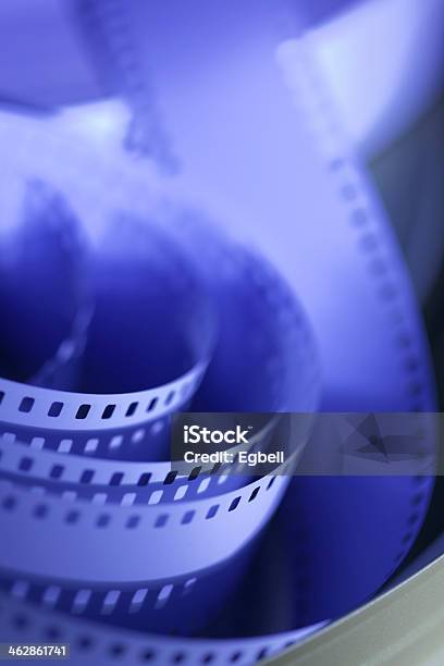 35 Mm Film Film - Fotografie stock e altre immagini di Bobina di pellicola - Bobina di pellicola, Close-up, Composizione verticale