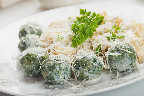istock Spinach dumplings with italian pasta 462862691