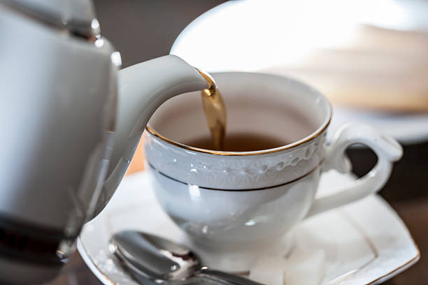 istock Pouring a Cup of English Tea 462872461