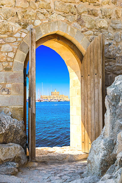 istock arch in the fortress 462878451