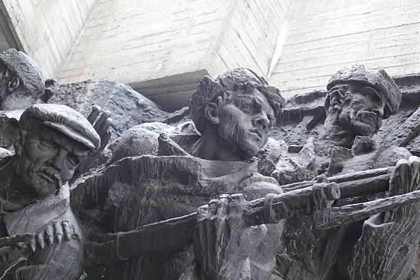 istock WWII memorial in Kiev, Ukraine 462907903