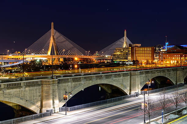 istock Leonard P. Zakim Bunker Hill Memorial Bridge: Cable-stayed bridg 462909551