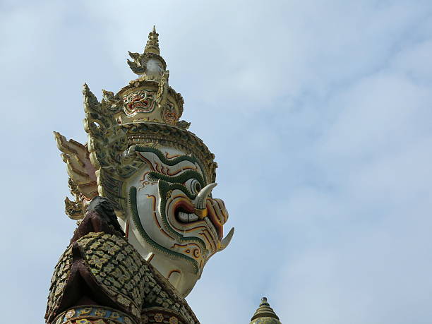 istock Buddha giant sculpture in Wat Phra Kaew Thailand 462955161