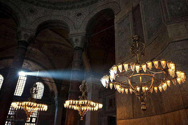 istock Detail of light entering through the window 463076643