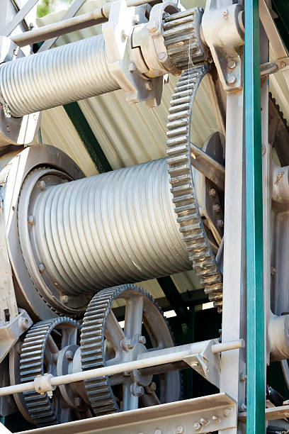 istock Closeuo old crane gears machinery 463085259