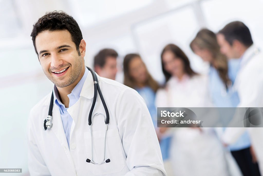 Médico de hospital masculino - Foto de stock de Doctor libre de derechos