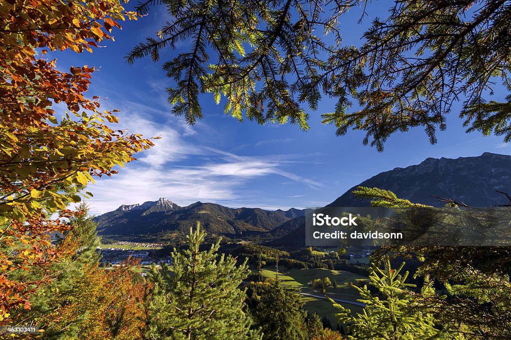 Otoño ventana) - Foto de stock de Alpes Europeos libre de derechos