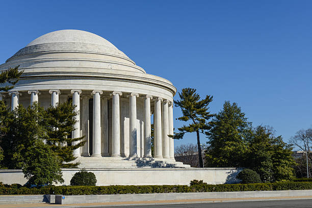 istock Pillars at Jefferson Memorial Building 463103485