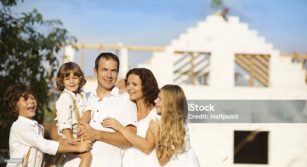 Familie ein neues Haus - Lizenzfrei Baustelle Stock-Foto