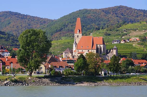 istock Weissenkirchen in Wachau church 463124627