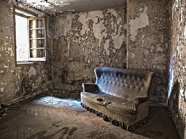 istock Fabrica abandonada de Cal Rosal 463158241