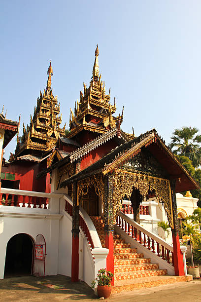 istock Sanctuary in Wat Sri Chum 463182131