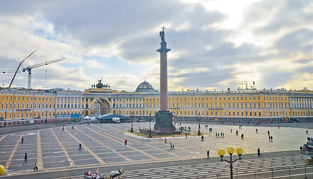 istock Alexander Column in St Petersburg, Russia. 463182223