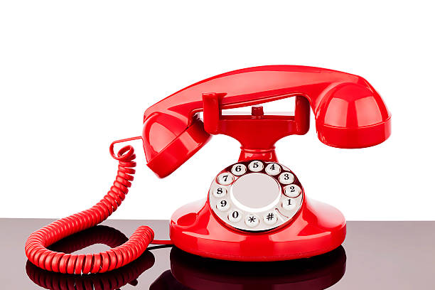 istock Red vintage phone 463197057