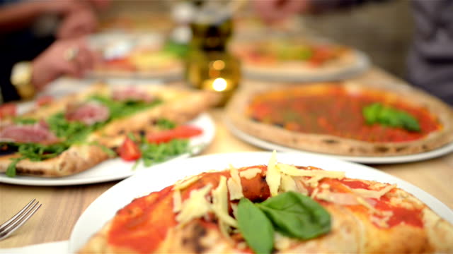 DOLLY: Pizza meal in restaurant