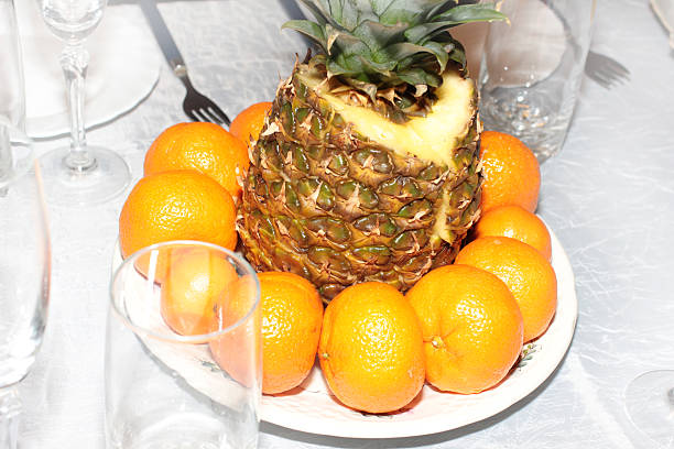 ananas - pineapple sour taste full tropical climate zdjęcia i obrazy z banku zdjęć