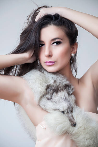 istock Fashionable woman 463260221