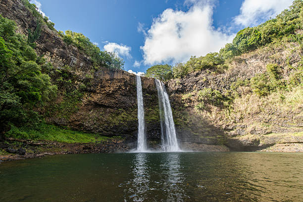 istock Wailua Falls Hawaiian Waterfall 463280009
