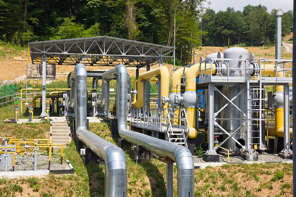 istock electric power station, outside 463286423