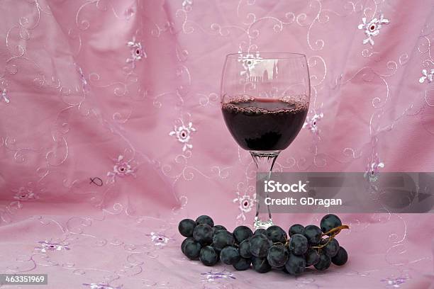 Вино — стоковые фотографии и другие картинки Алкоголь - напиток - Алкоголь - напиток, Без людей, Белый