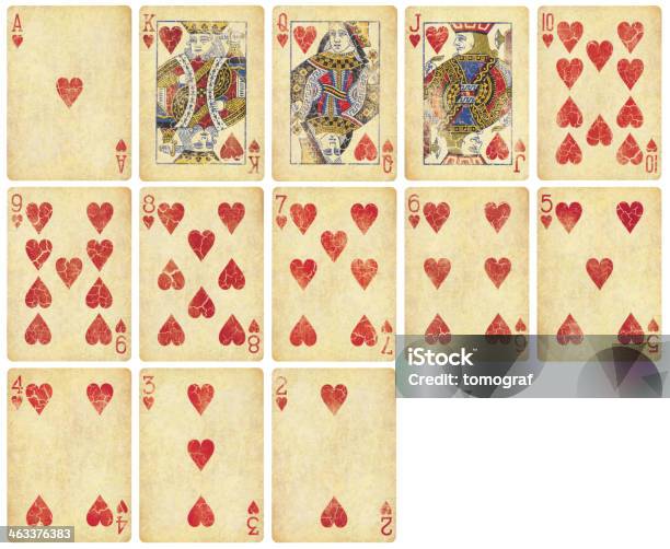 Cuore Tuta Vintage Di Carte Da Gioco - Fotografie stock e altre immagini di Carte da gioco - Carte da gioco, Stile retrò, Vecchio stile