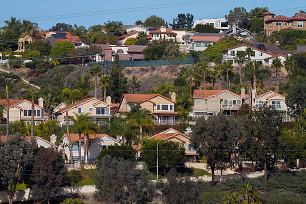 Southern California Häuser mit Power Lines – Foto