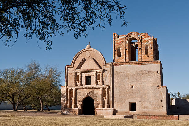 ミッション san jose de tumacacori - tumacacori national historical park ストックフォトと画像