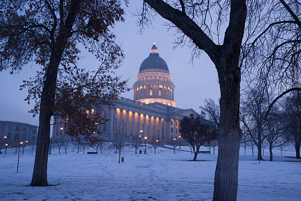 istock Winter Deep Freeze Sunrise Landscape Utah State Capital Architecture 463419973